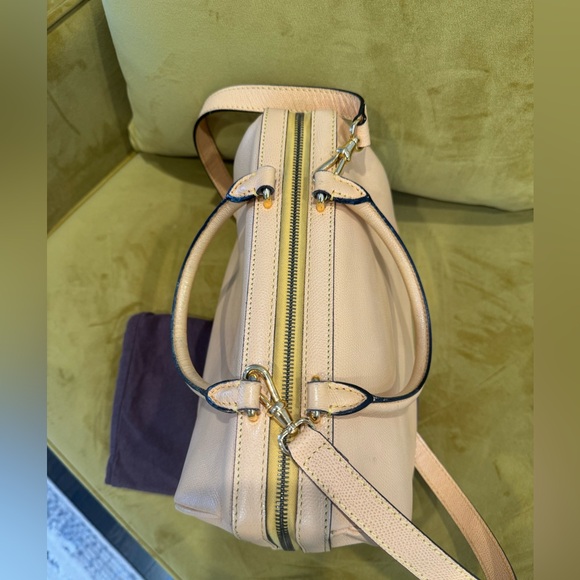 Celine Vintage Boston Leather Handbag.. - Picture 4 of 9